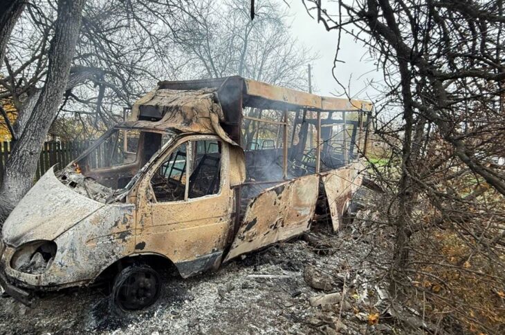 Новини України - На Донеччині росіяни атакували маршрутку з людьми