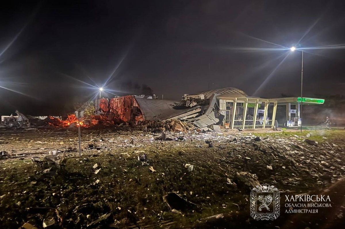 Новини України - Росія зруйнувала АЗС під Харковом, є постраждалі