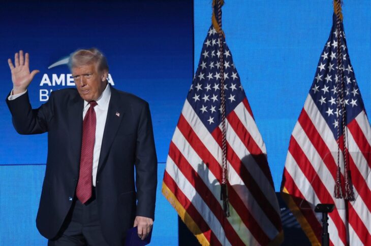 Новини світу - Трамп: Путін просив мене врегулювати війну, що триває 10 років