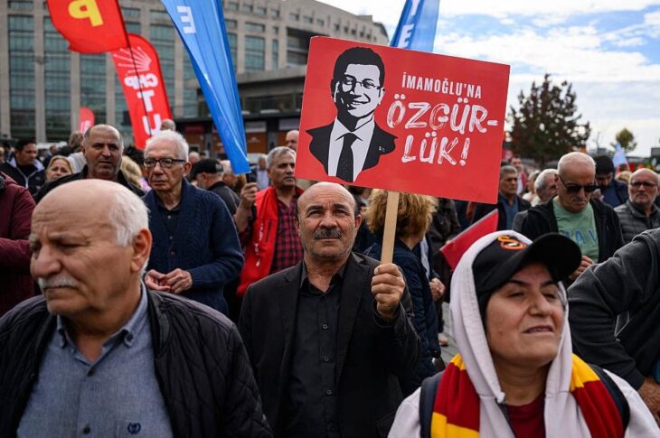 Новини світу - Турецька прокуратура вимагає для мера Стамбула понад 2300 років