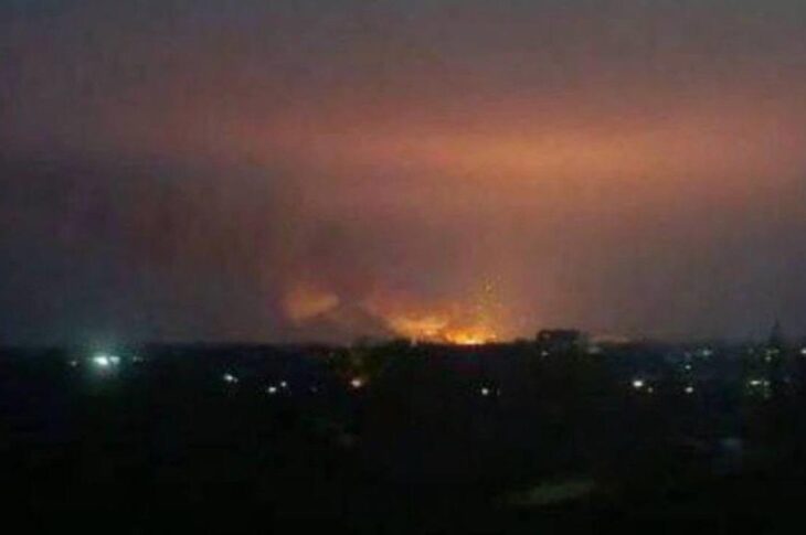 Новини України - У Донецьку вибухає великий склад БК - соцмережі