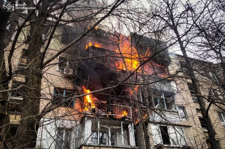 Новини України - У Херсоні семеро поранених через російські обстріли