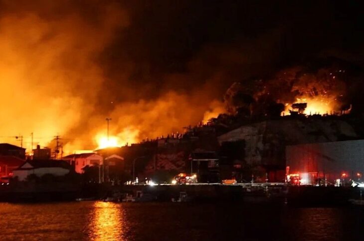 Новини світу - У Японії масштабна пожежа знищила цілий міський квартал