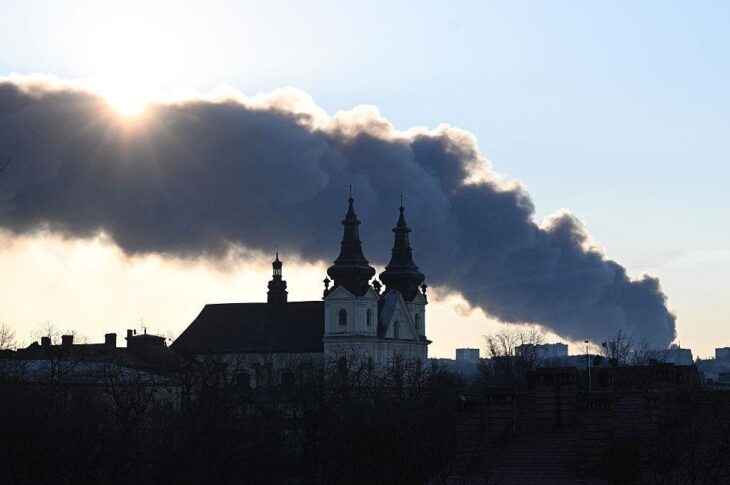 Новини політики - Україна першою в світі готує позов проти РФ через кліматичні зміни