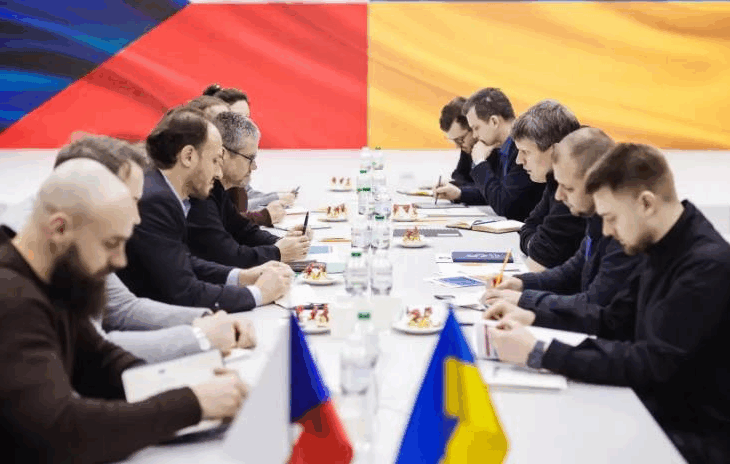 Новини України - Україна та Чехія узгодили постачання артилерійських снарядів