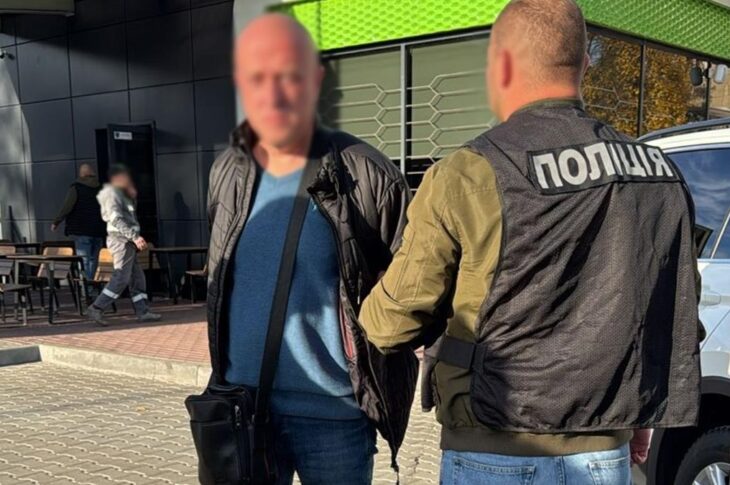 Новини України - В Одесі затримали чоловіка, який пропонував ухилянту працевлаштувати до СБУ