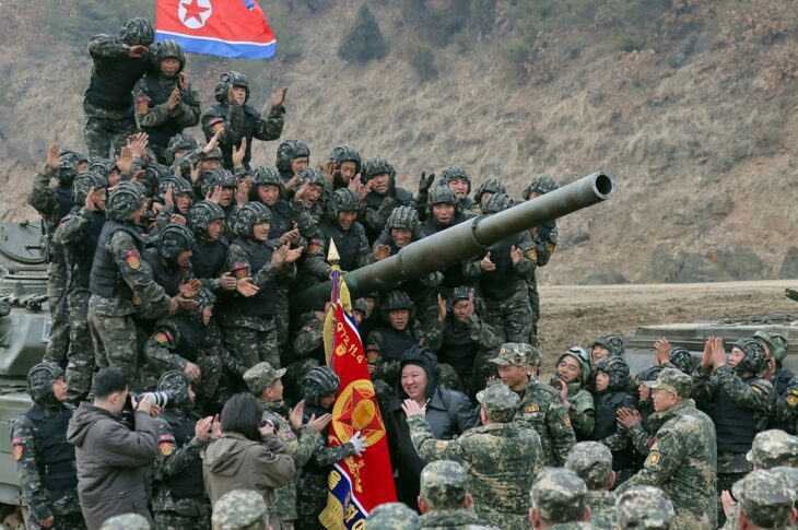 Новини світу - В Росії заявили, що північнокорейські сапери розміновують Курщину