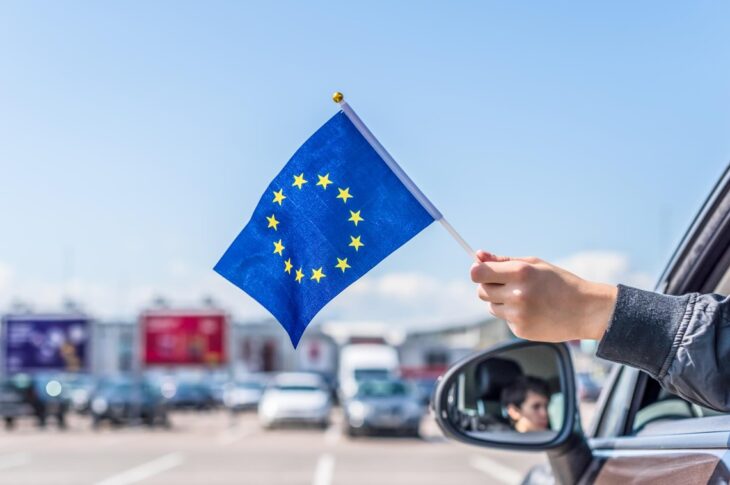 Новини світу - В ЄС визнали плани обмежити видачу віз росіянам