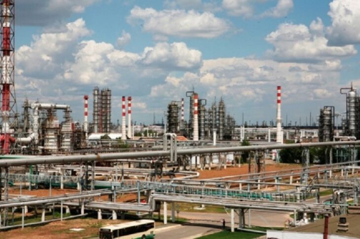 Новини світу - Волгоградський НПЗ призупиняє роботу після атаки дронів - ЗМІ