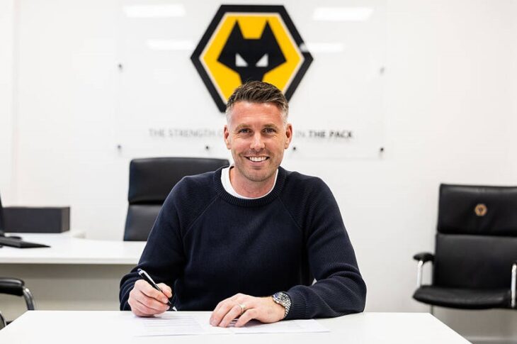 Новини спорту - Вулвергемптон і Роб Едвардс офіційно заручені