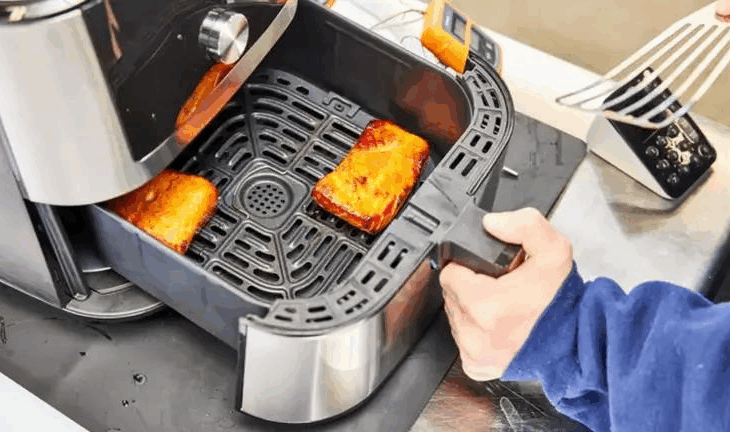 Без категорії - Як швидко та ефективно очистити аерогриль