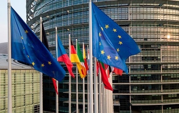 Новини світу - Європарламент змінив правила позбавлення безвізу - журналіст