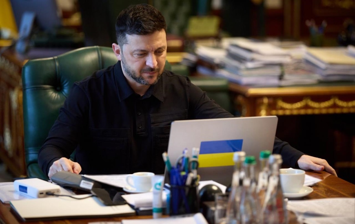 Новини України - Зеленський поговорив з фон дер Ляєн і Рютте