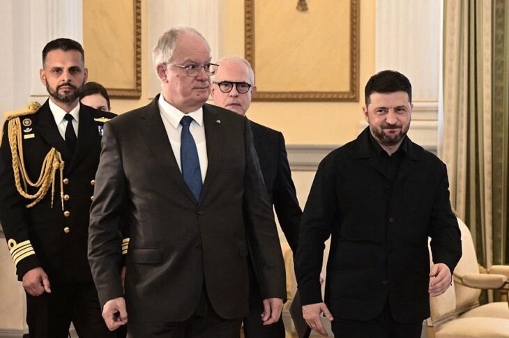Новини політики - Зеленський прибув до Афін