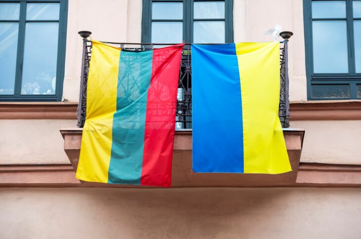 Новини світу - До України доправили теплову електростанцію з Литви