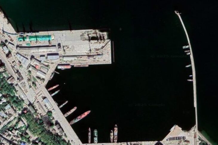 Новини України - Дрон уразив російський корабель в Криму - соцмережі