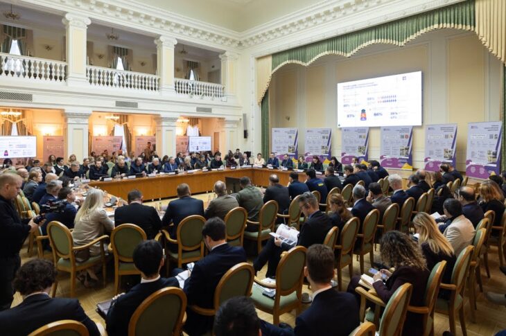 Олена Зеленська взяла участь у засіданні, присвяченому реалізації реформи шкільного харчування