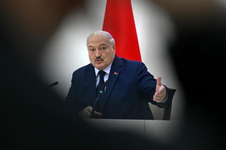 Новини світу - Лукашенко заявив про підготовку до війни