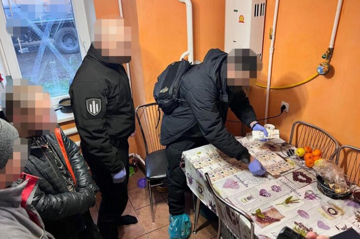 Новини України - На Донеччині дилер намагався продавати наркотики військовим