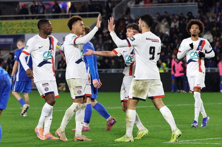 Новини спорту - ПСЖ із Забарним легко впорався з аутсайдером у Кубку Франції