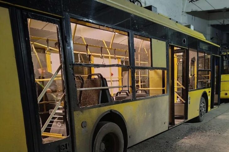Новини України - Росіяни обстріляли тролейбусне депо у Херсоні