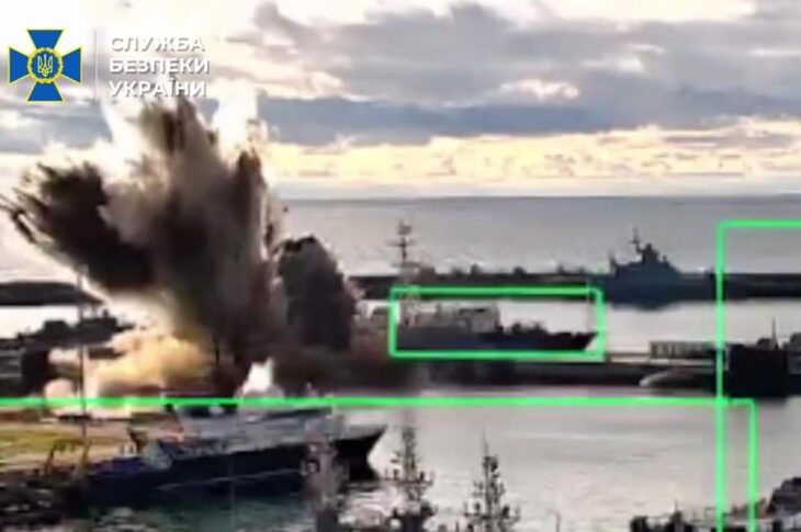 Новини України - СБУ підірвала підводний човен у Новоросійську