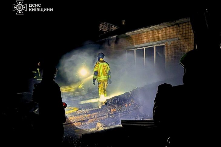 Новини України - У Фастові через обстріл виникли пожежі