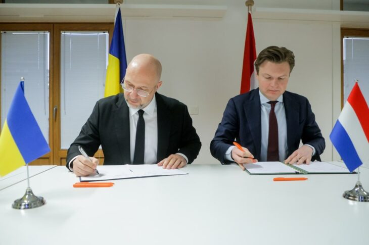 Новини світу - Україна та Нідерланди запустили виробництво дронів