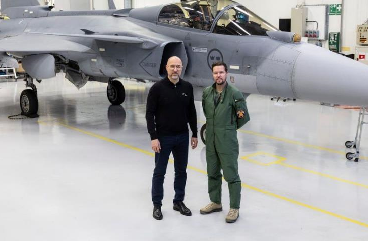 Новини України - Україна та Швеція обговорили постачання Gripen