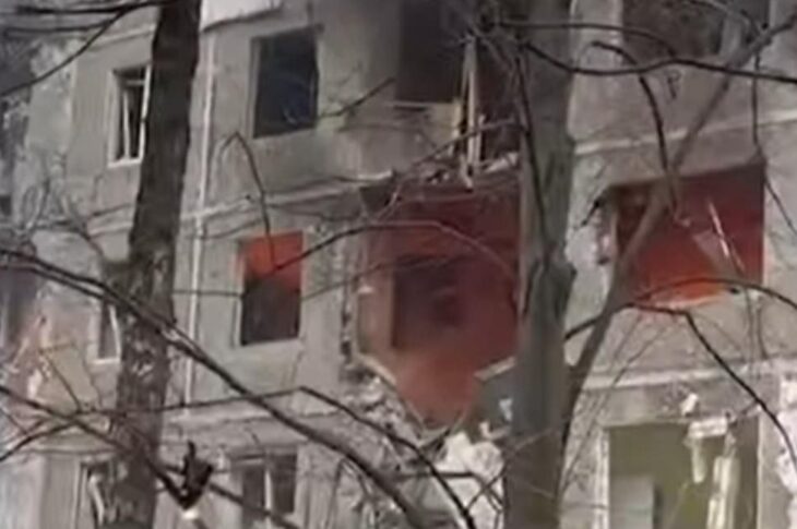 Новини України - В Чернігові дрон поцілив по багатоповерхівці: є загиблі
