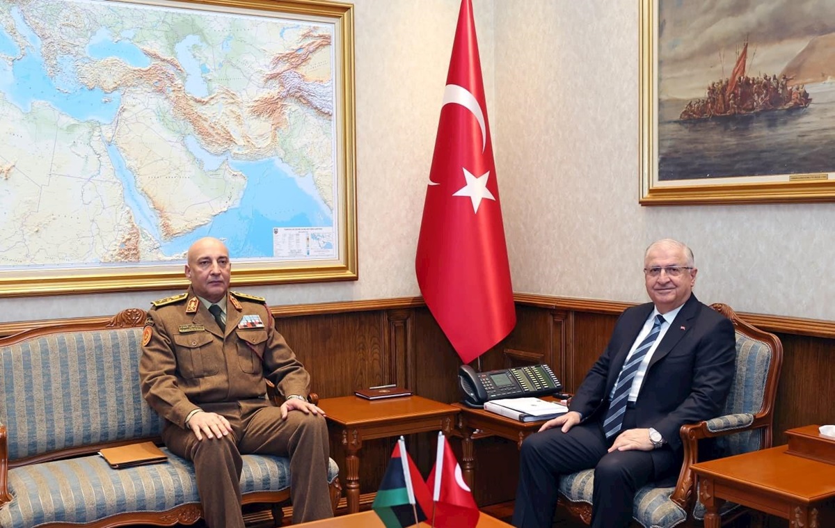 Новини світу - В Туреччині розбився літак глави Генштабу Лівії