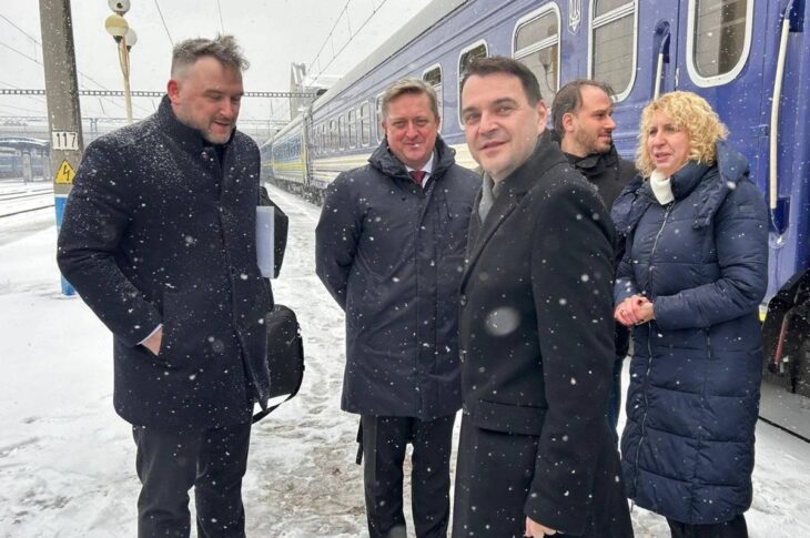 Новини світу - Глава МЗС Чехії прибув з візитом в Україну