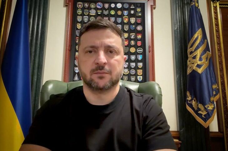 Новини України - Президент анонсував зміну міністра оборони