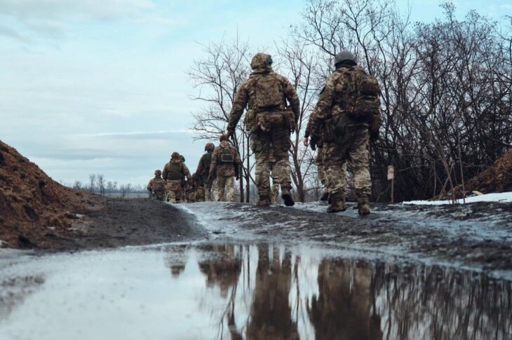 Новини України - Президент пропонує Раді продовжити воєнний стан