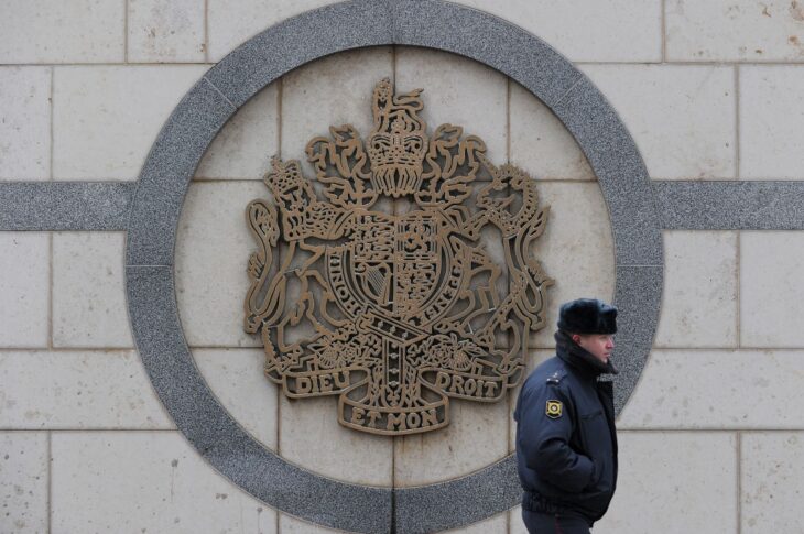 Новини світу - Росія висилає британського дипломата