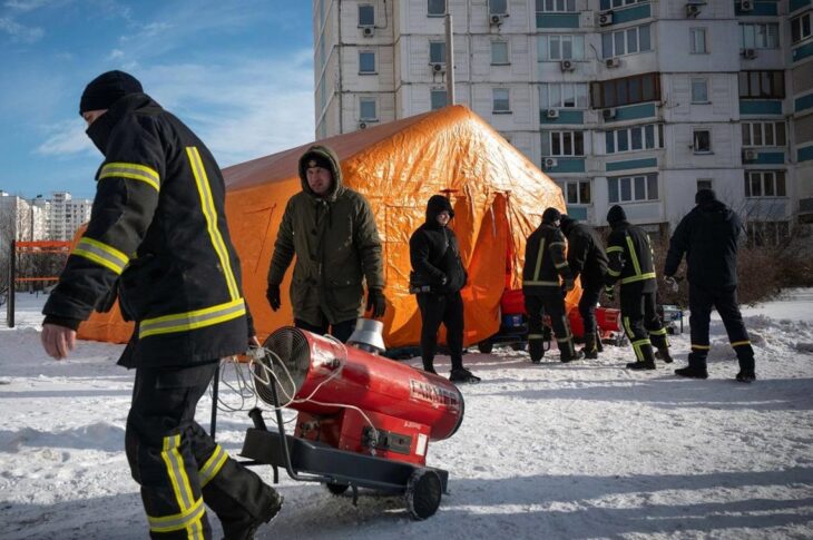 Новини Києва - У Києві сотні будинків четвертий день без тепла